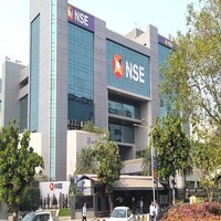 Bears dominate opening trade, Nifty down 109 pts; Sensex slips 356 pts amid crude concerns