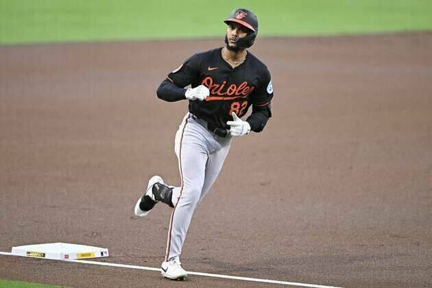Padres eager to halt skid as Orioles chase sweep