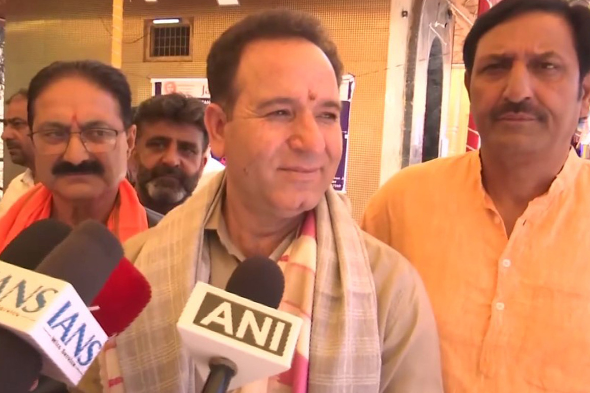 "Omar Abdullah conducting floor test:" J-K LoP Sunil Sharma on National Conference MLAs meeting