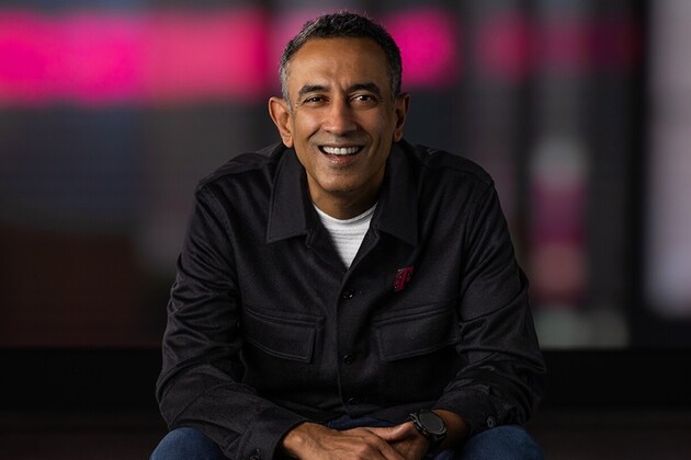 Srini Gopalan to succeed Mike Sievert as TMobile CEO on November 1, 2025