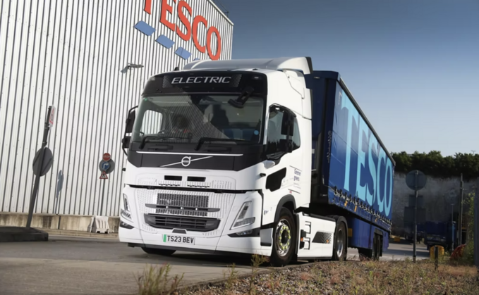 The Volvo FM Electric 4x2 tractor unit | Credit: Volvo Trucks