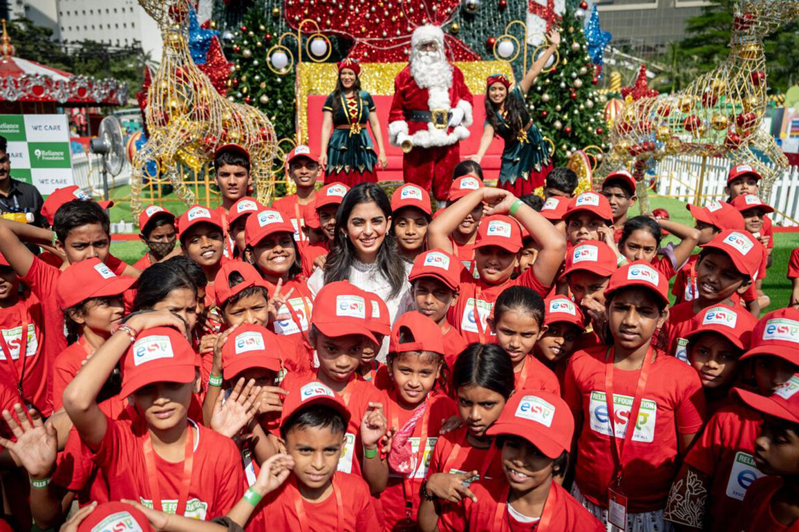 Mumbai: Isha Ambani spreads joy and learning at Reliance Foundation's ESA Day, joins over 680 kids at Hamleys Wonderland