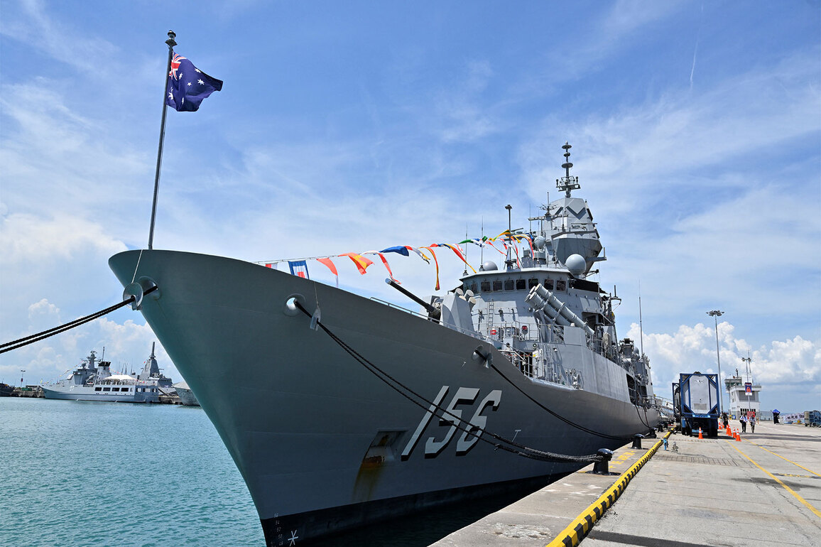 China tracks, monitors Australian warship transit Taiwan Strait