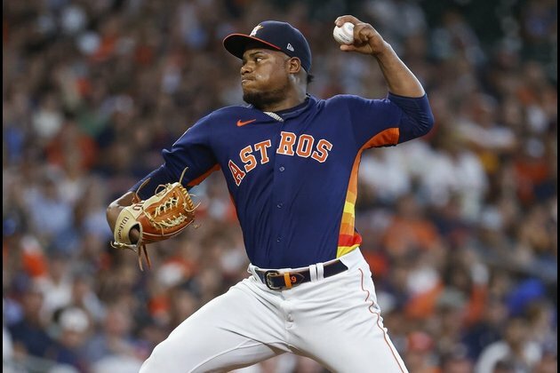 Astros strike down Angels on Jeremy Pena's 2 HRs