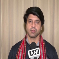 BJP slams Congress over Karnataka incident, Shehzad Poonawalla targets Priyanka Vadra