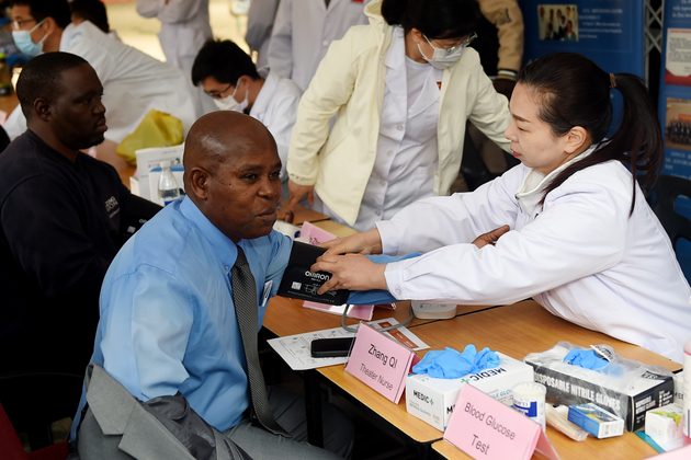 BOTSWANA-GABORONE-CHINESE MEDICAL TEAM-FREE HEALTHCARE