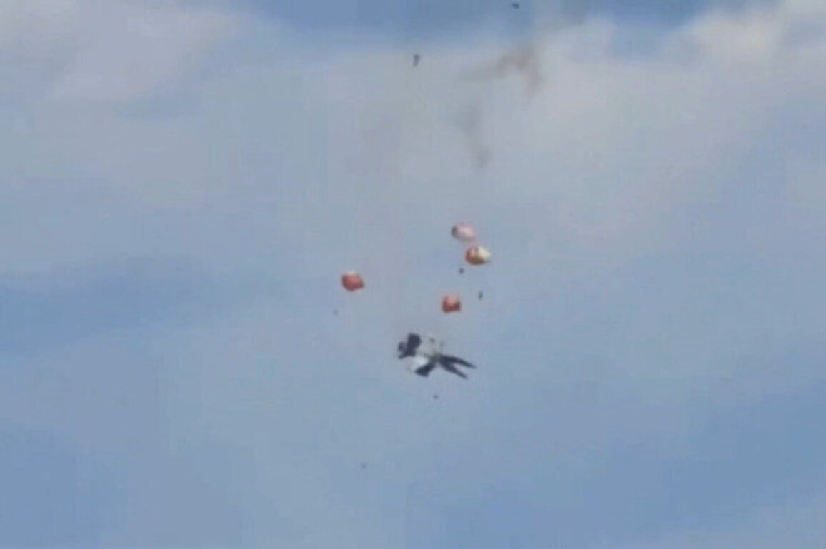 US Navy aircraft collide during airshow 