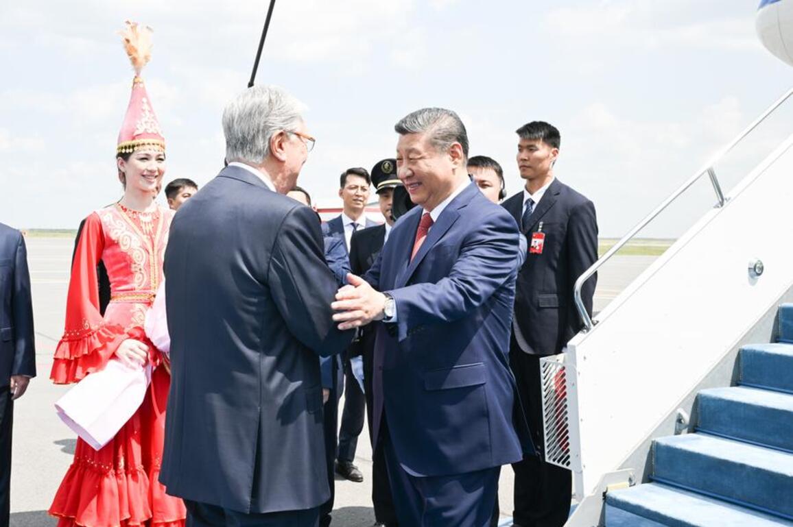 Xi prioritizes good-neighborliness on SCO stage