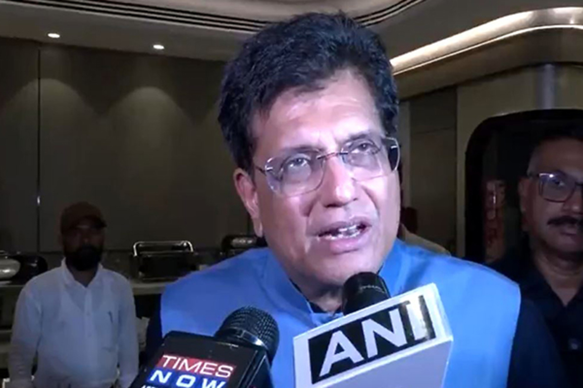 "Gandhi family caught trying to take away Rs 5,000 crore property": Union Minister Piyush Goyal on National Herald case