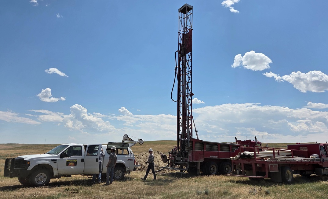 Global Uranium and Snow Lake to merge