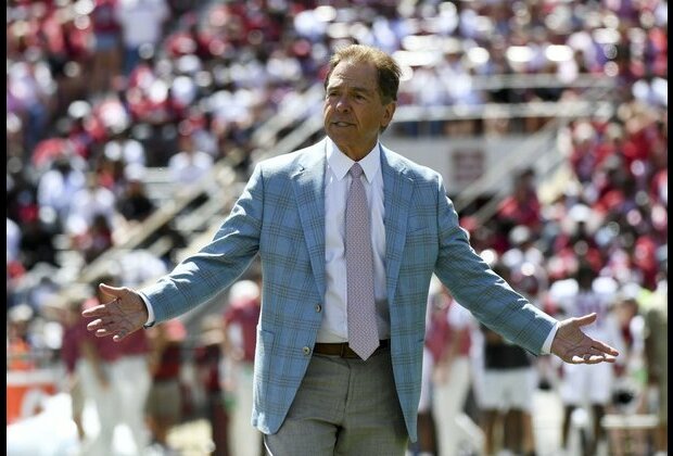 Nick Saban, Michael Vick, Urban Meyer headline '25 HOF class