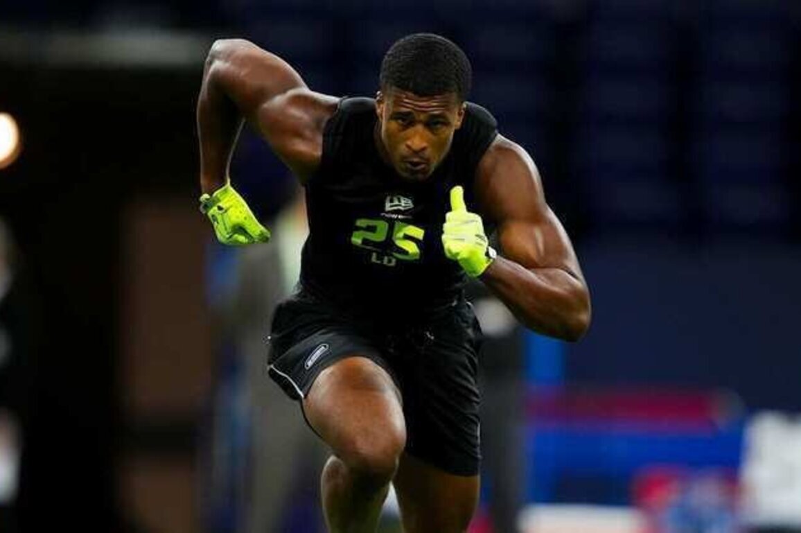 Stocks rising: 4 standout prospects emerging from the 2026 Combine
