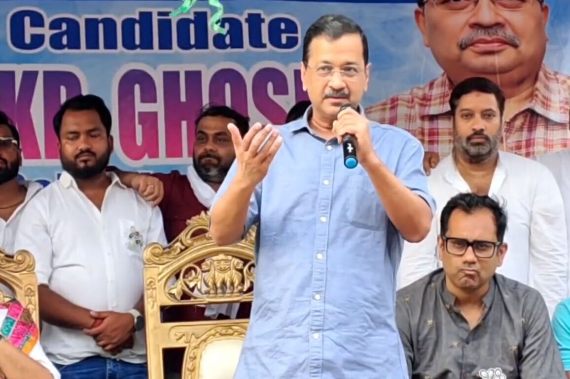 "This is not an ordinary election, it is a election to protect democracy": Arvind Kejriwal ahead of second phase of West Bengal polls