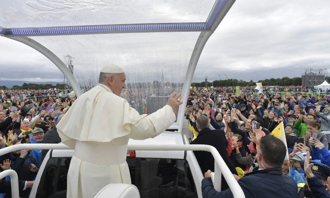 Pope refuses to comment on claim he personally ignored abuse Pope refuses to comment on claim he personally ignored abuse