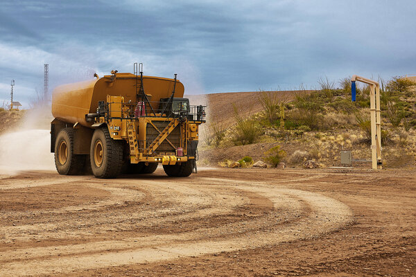 Caterpillar unveils first commercial autonomous water trucks