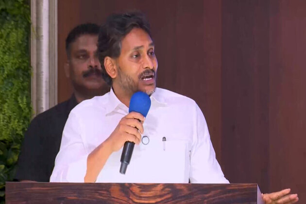 "Chandrababu focusing on Amaravati for alleged commissions": Jagan Mohan Reddy slams declaration of Amaravati as Andhra's sole capital
