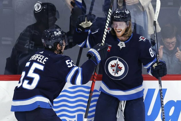 Predators, Jets take recent surges into Central clash