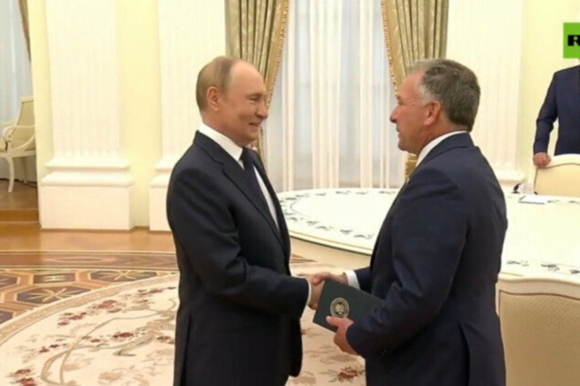 Putin meeting with Trumps special envoy 
