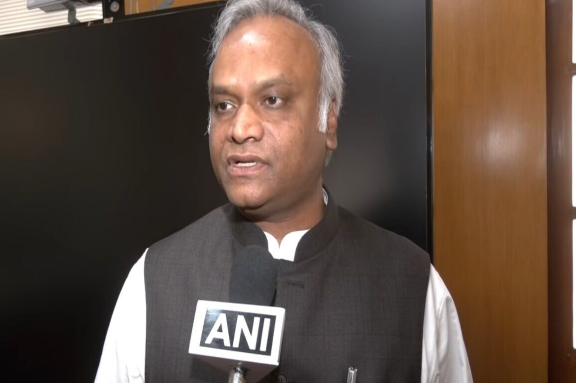 Priyank Kharge questions RSS funding and registration, calls BJP "devil's shadow"