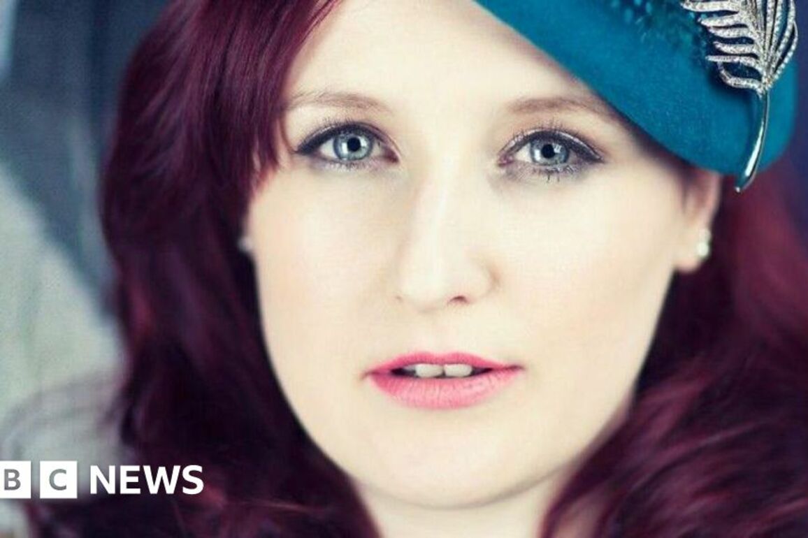 The singer who's swapped burlesque nights for tea dances