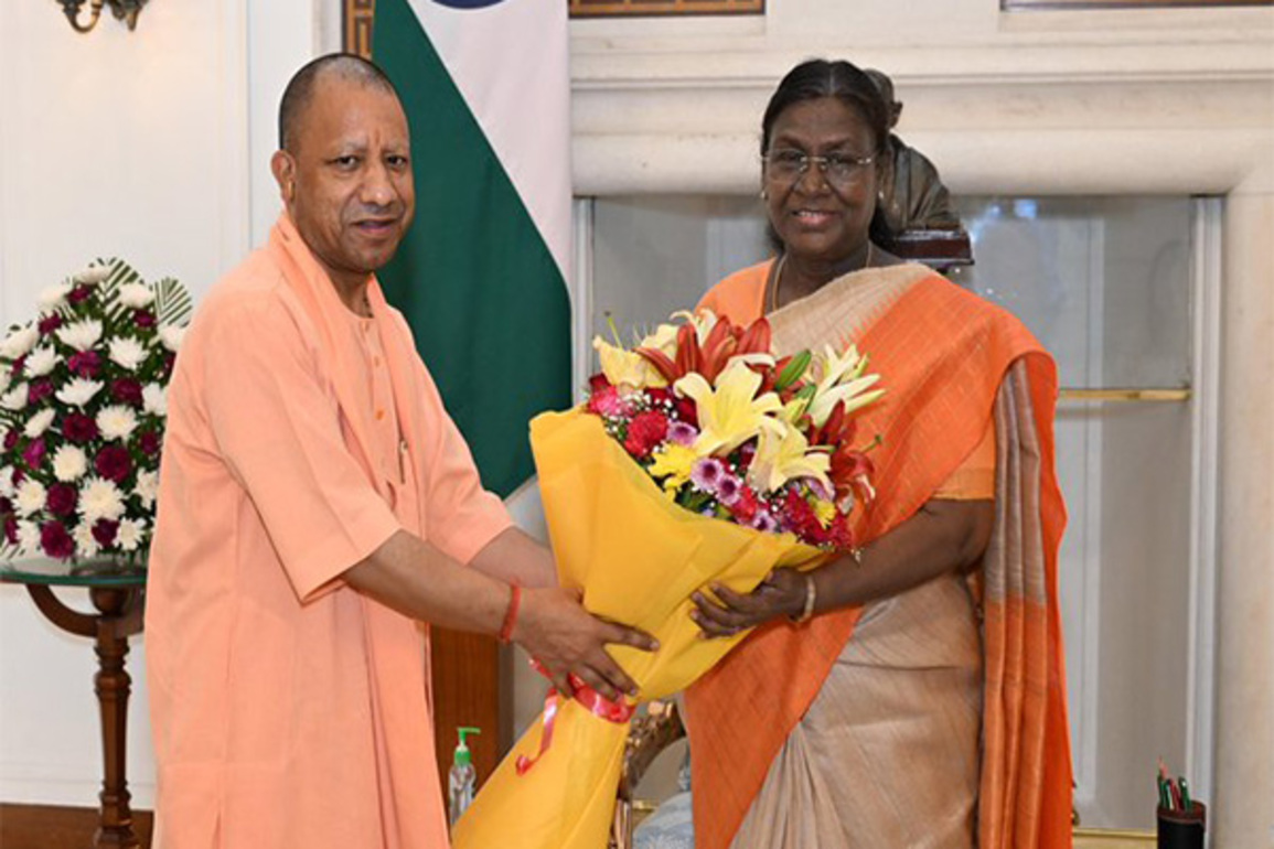 Uttar Pradesh CM Yogi Adityanath calls on President Droupadi Murmu