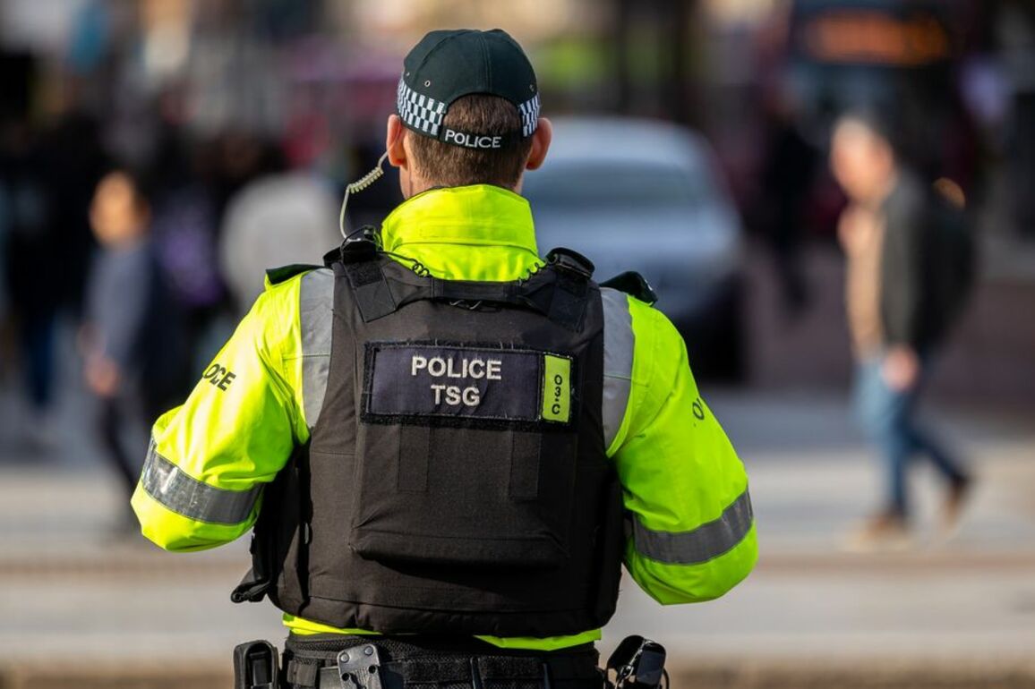South Belfast 'armed robbery' sees 'staff threatened with knife by masked man'