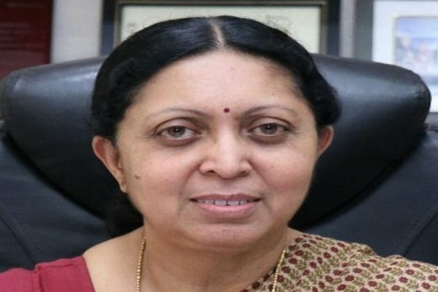 Won't be difficult to vaccinate all above 18 yrs: Official