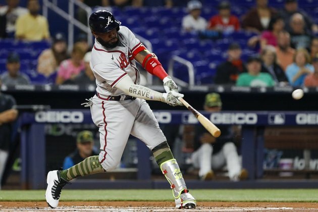 Marcell Ozuna, Braves power past Marlins