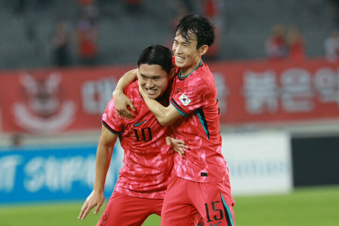 China lose to South Korea 3-0 in East Asian Cup opener