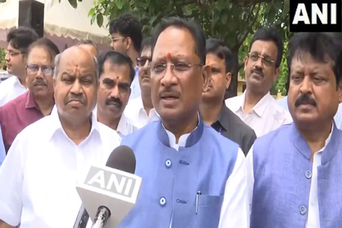 Chhattisgarh CM Vishnu Deo Sai flags 48 new vehicles for Transport department