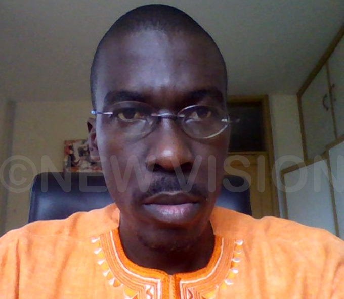 ulius apwepwe the director of programmes at ganda ebt etwork