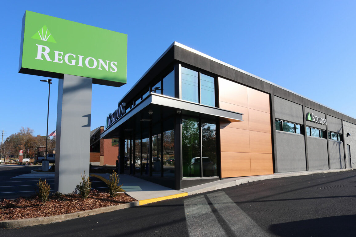 Regions Bank launches volunteer campaign for Financial Literacy Month