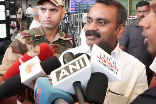 Will speak later on AIADMK-NDA issue: Union Minister Murugan on factional crisis