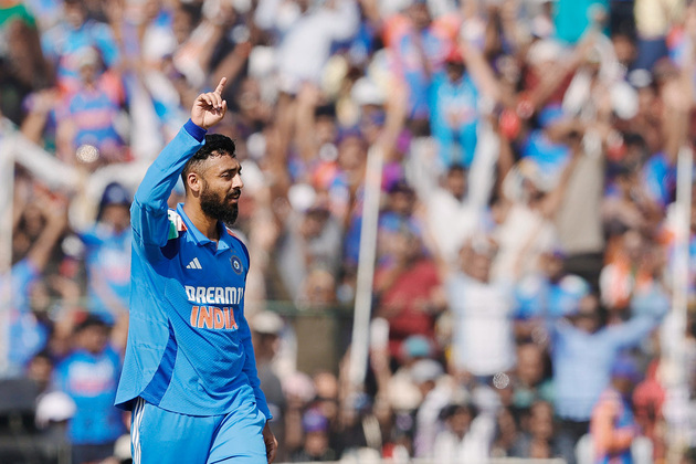 Ravichandran Ashwin picks Varun Chakravarthi, Abhishek Sharma as India's standout performers of 2025