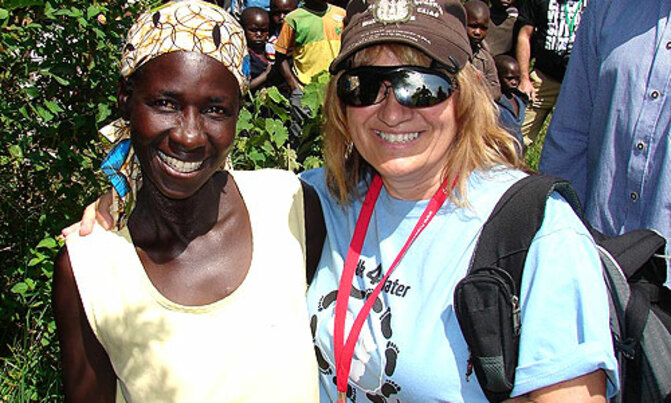 Dumped Tororo woman smiles after operation Dumped Tororo woman smiles after operation