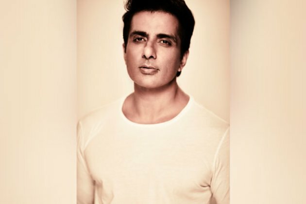 Sonu Sood receives SDG Special Humanitarian Action Award by UNDP