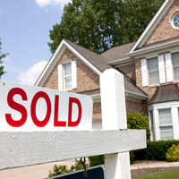 April US new home sales hit 3-year high amid price cuts