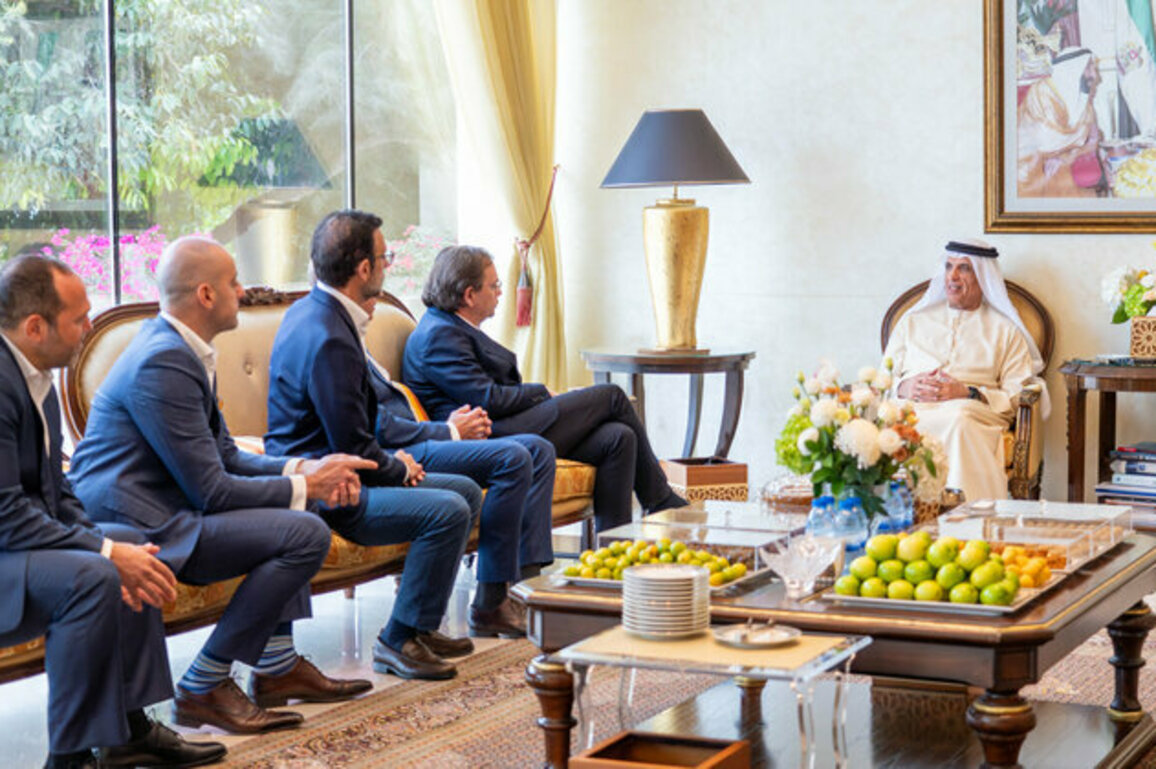 Saud bin Saqr receives Executive Vice Chairman of Radisson Hotel Group