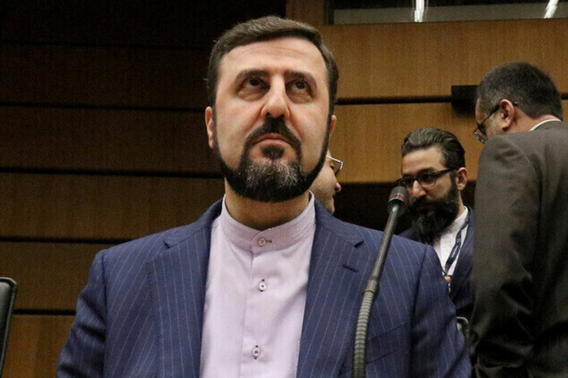 Iran rebukes US for expecting letter of surrender
