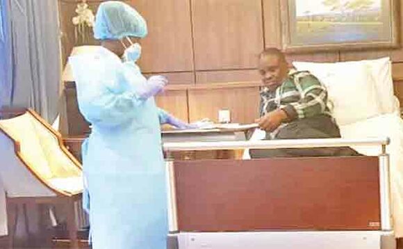 Lukwago mu ddwaaliro e Nairobi. Lukwago mu ddwaaliro e Nairobi.