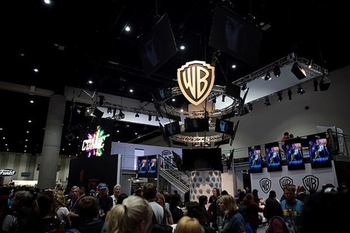 Hollywood shakeup looms as multiple bidders target Warner Bros