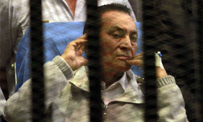 Egypt court drops murder charge against Mubarak Egypt court drops murder charge against Mubarak