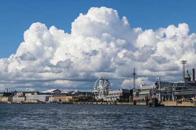 Russia&#039;s neighbor mounts legal challenge to gas for rubles demand
