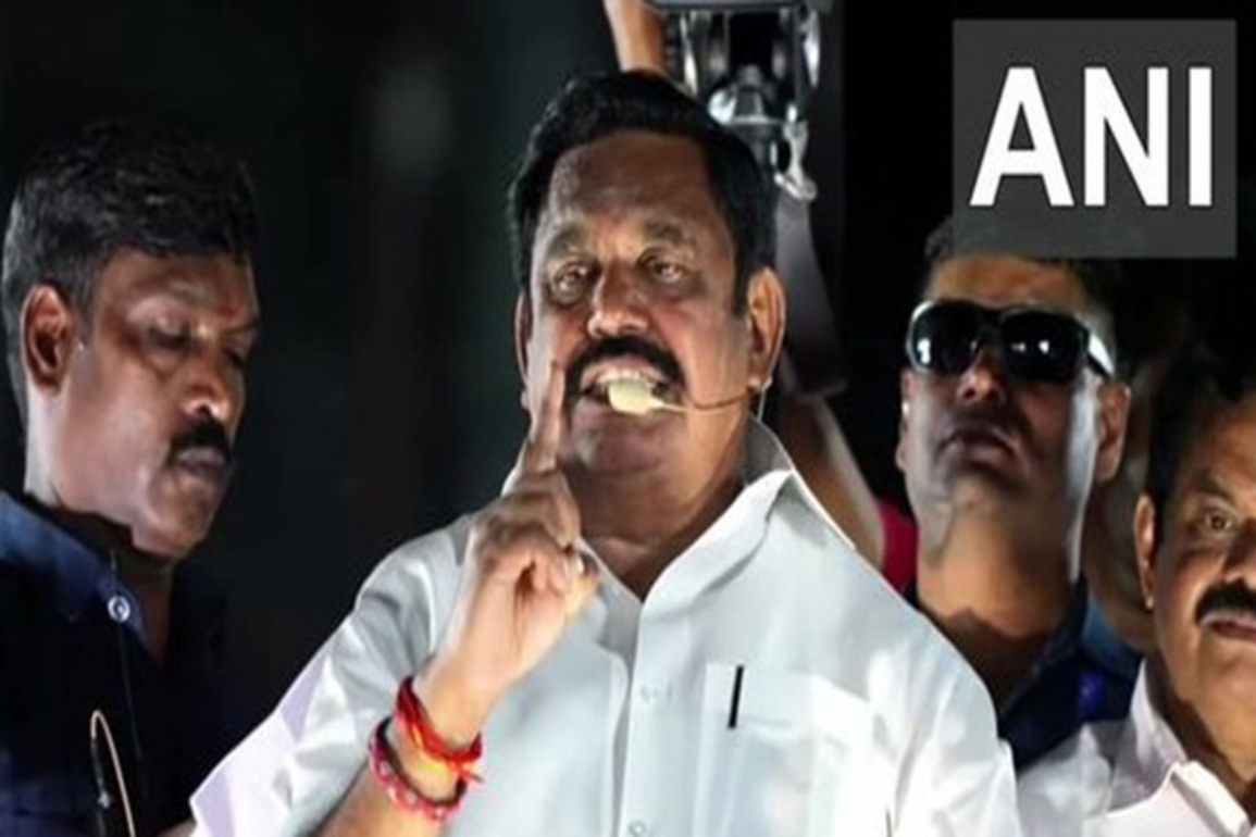 AIADMK removes six Sengottaiyan's supporters from party posts