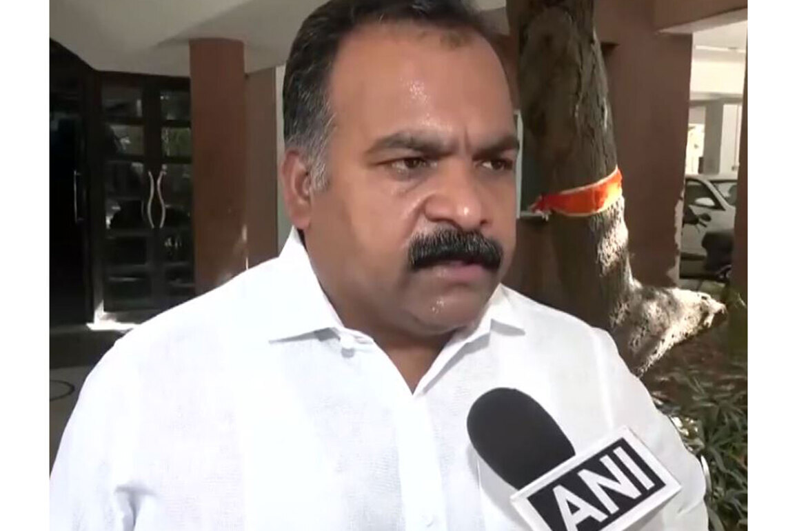 Delimitation Bill discriminated against South, East, Northeast: Manickam Tagore; alleges RSS capture of institutions