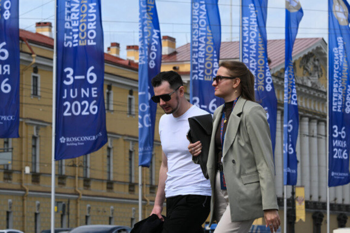 Eastward energy shift at St. Petersburg Forum