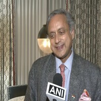 "Haven't seen people they met say anything positive about Pakistan," Tharoor negates Pak's US outreach
