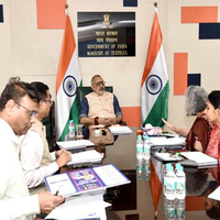 Government assures farmers all cotton to be procured, Giriraj Singh reviews preparedness