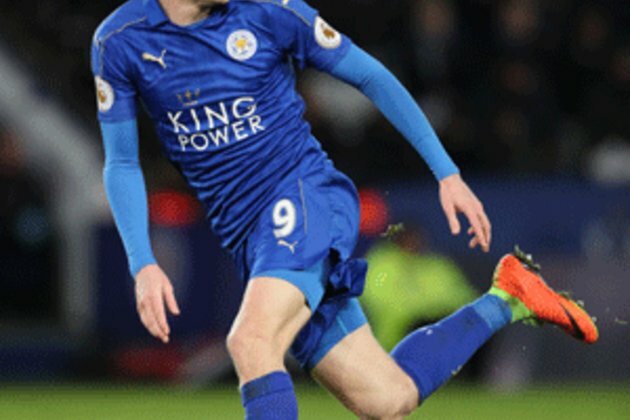 Red-hot Vardy fires Leicester to club record win