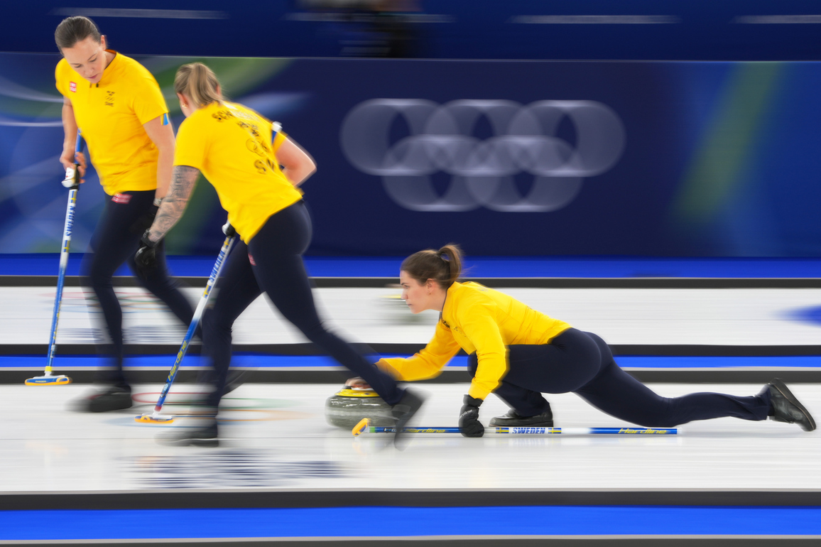 (MICO2026)ITALY-CORTINA D'AMPEZZO-OLYMPIC WINTER GAMES-CURLING-WOMEN-ROUND ROBIN-SWE VS JPN
